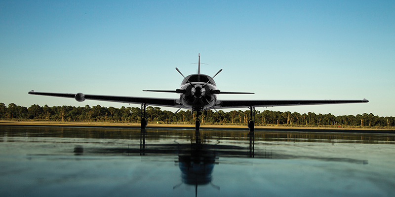 airplane-on-wet-ground-garmin-aviation-flying-dream