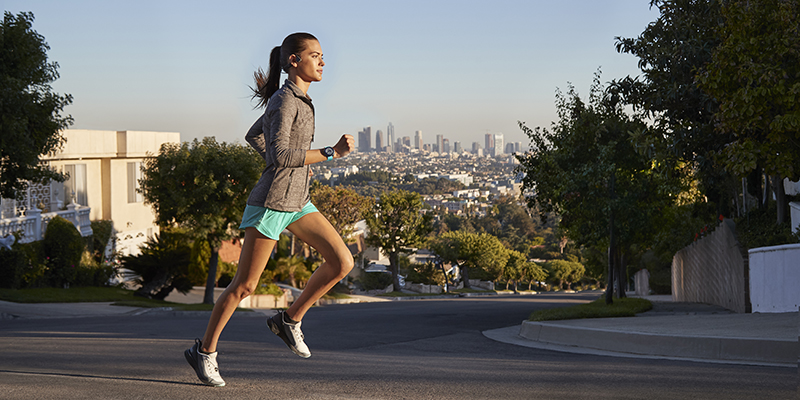 woman-running-on-road