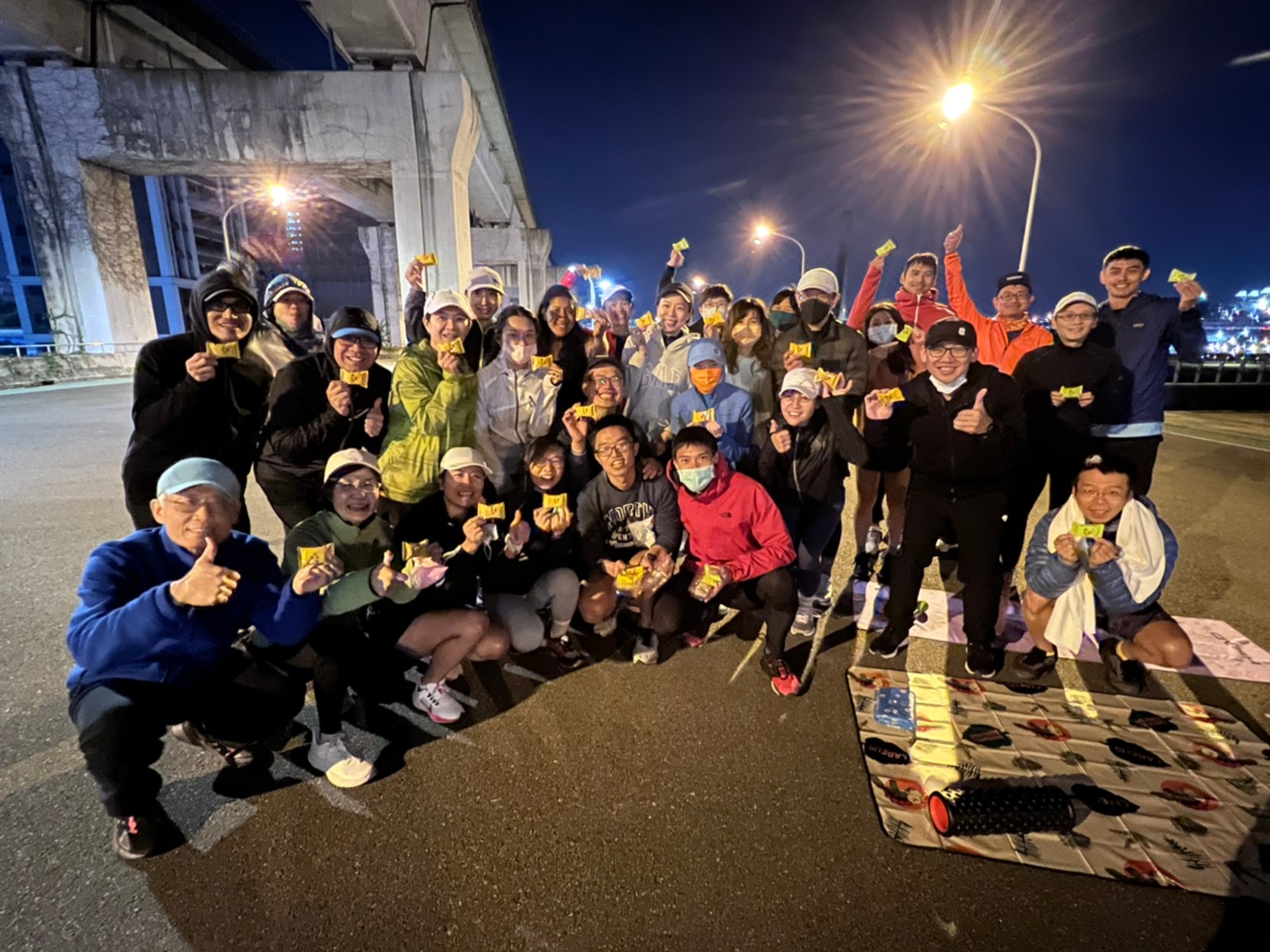 觸及到的族群與專項也越來越廣，從5歲的小朋友到近70歲的長者，從學跑步、越野跑、登山、到全馬破三的選手