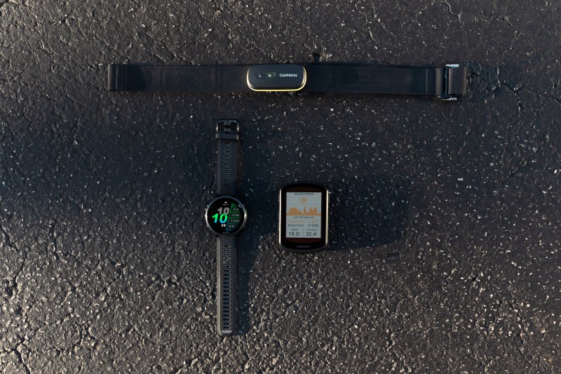 什麼樣的跑者適合直上最頂的跑錶?Garmin Forerunner 全系列跑步手錶比較